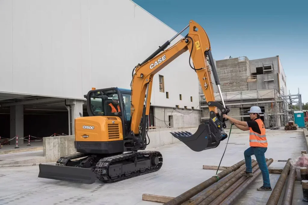 MINI EXCAVATOR CX60C