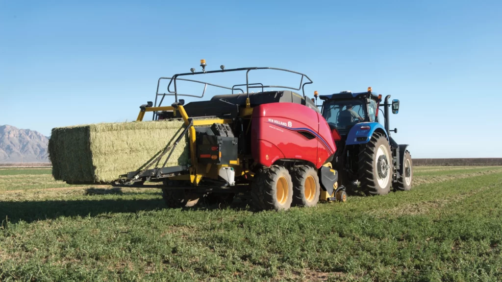 BigBaler PLUS Big Square Haying Baler