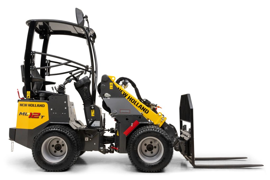 Small Articulated Loader