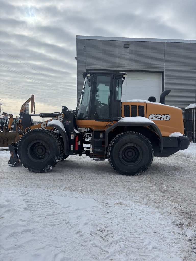 2021 CASE 621G EQ0040802 SHERBROOKE