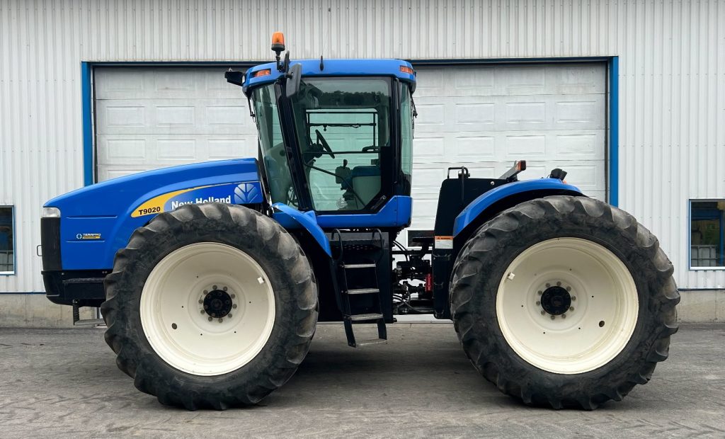 TRACTEUR NEW HOLLAND T9020 EQ0044791