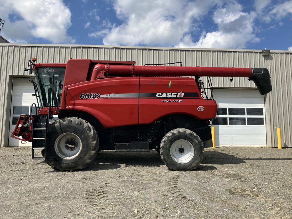 BATTEUSE CASE IH 6088 EQ0039853