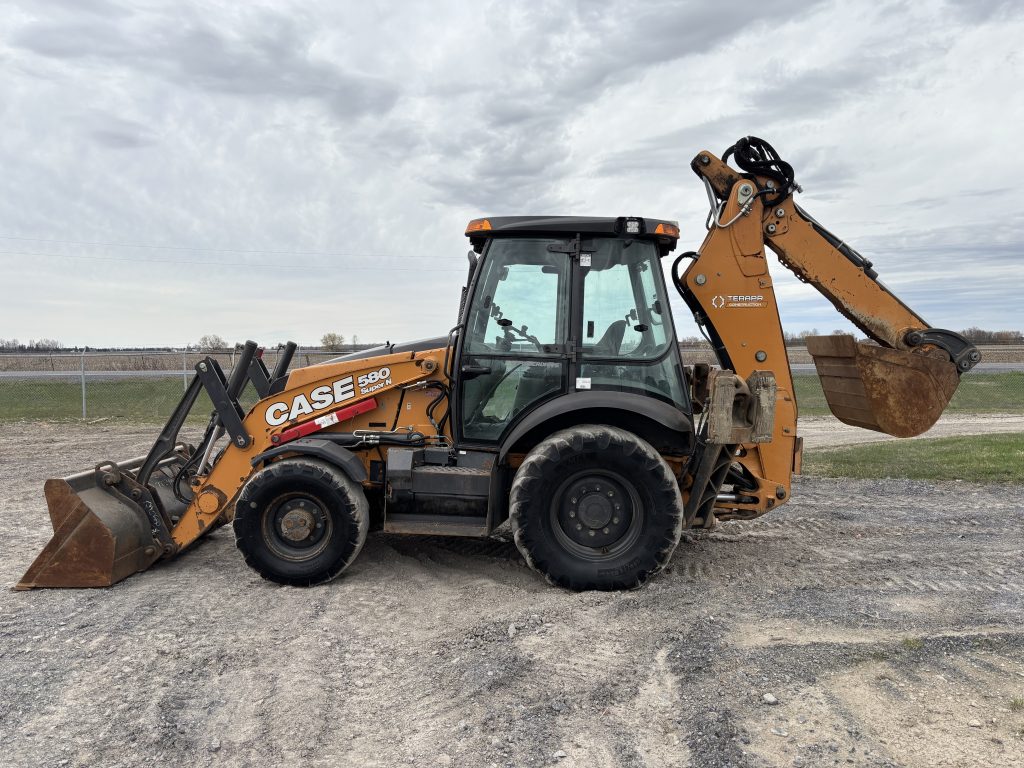 Construction 2022 CASE 580SN EQ0045930
