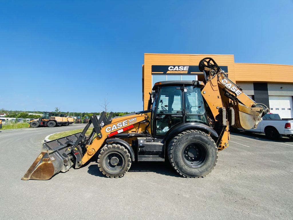 Construction 2021 CASE 590 SN EQ0023940 LAME EDF POUCE LÉVIS