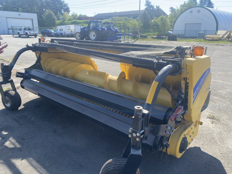 Agriculture RAMASSEUR A FOIN NEW HOLLAND 380HDY-EQ0047558